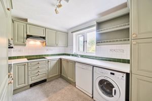 Kitchen- click for photo gallery